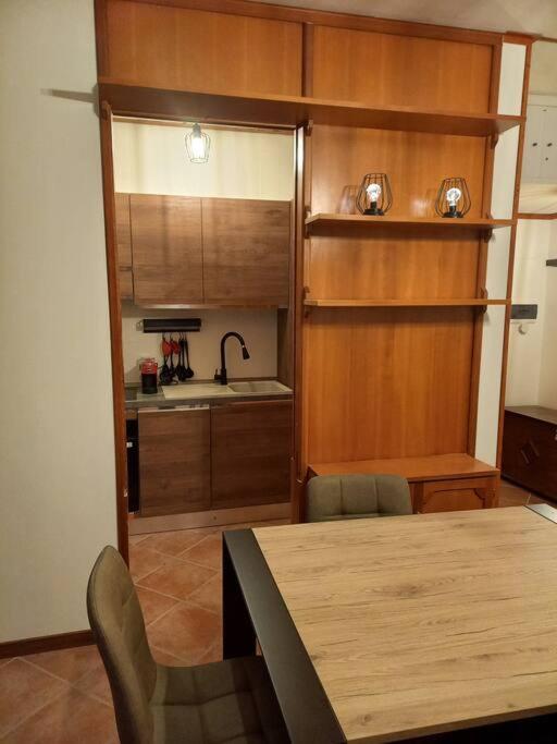 Casa Vacanza Petrari Residence Alt Air Овиндоли Экстерьер фото